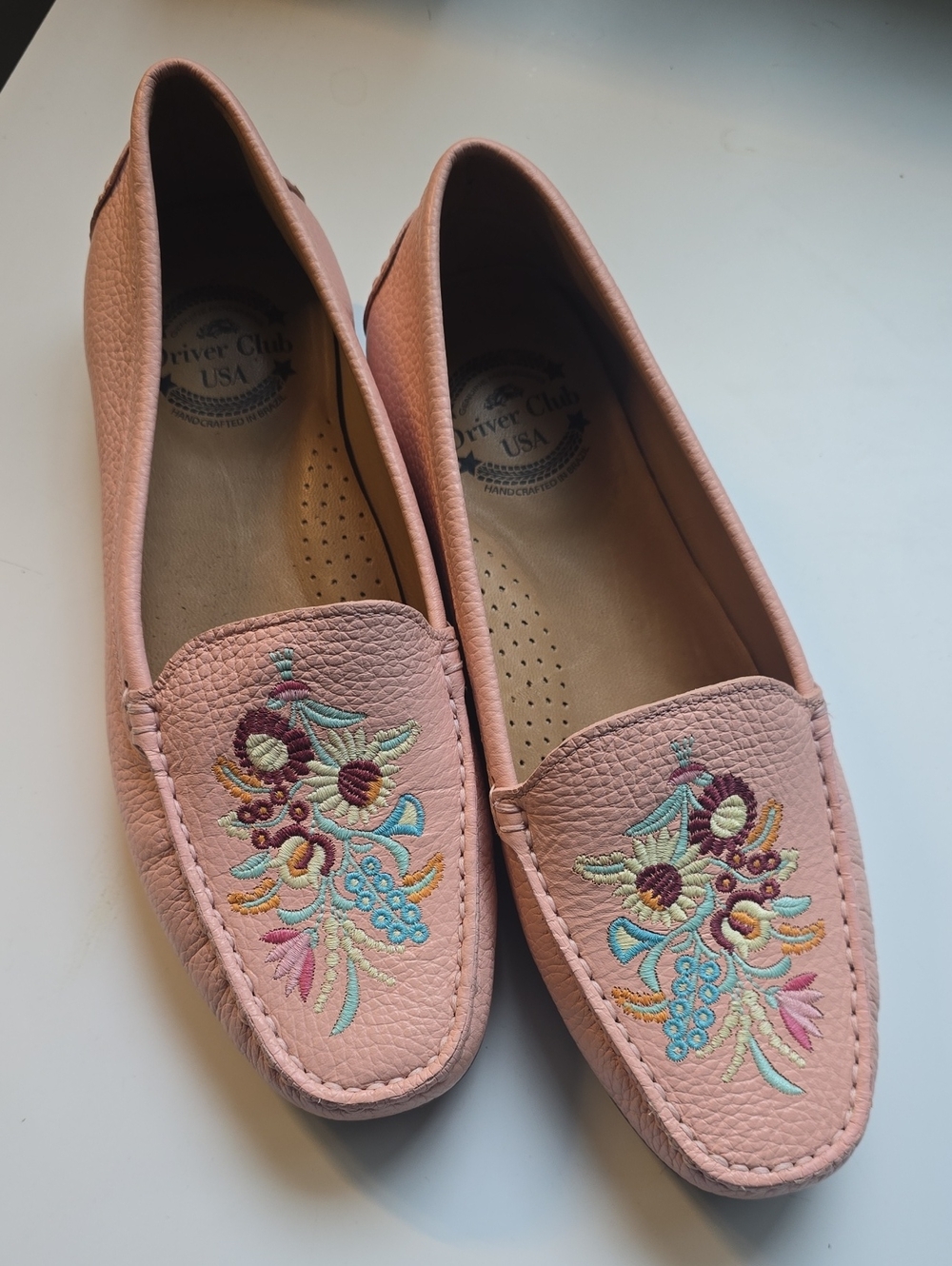 Driver Club USA Blush Pink Embroidered Leather Loafers